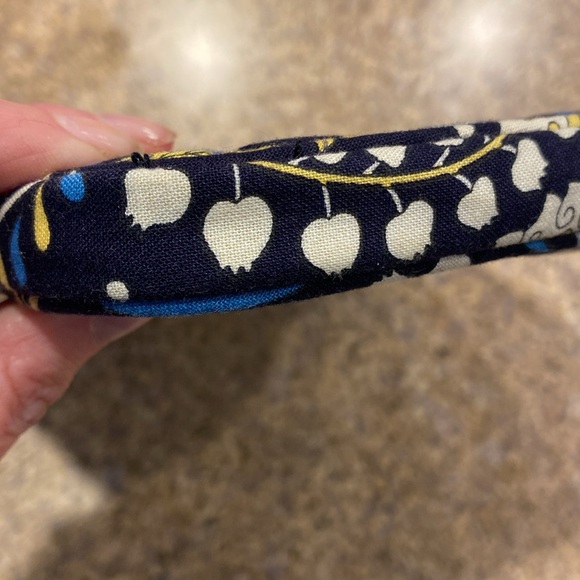 Vera Bradley Tablet Zip Quilted Case Ellie Blue Floral Elephant Pattern - Picture 11 of 17